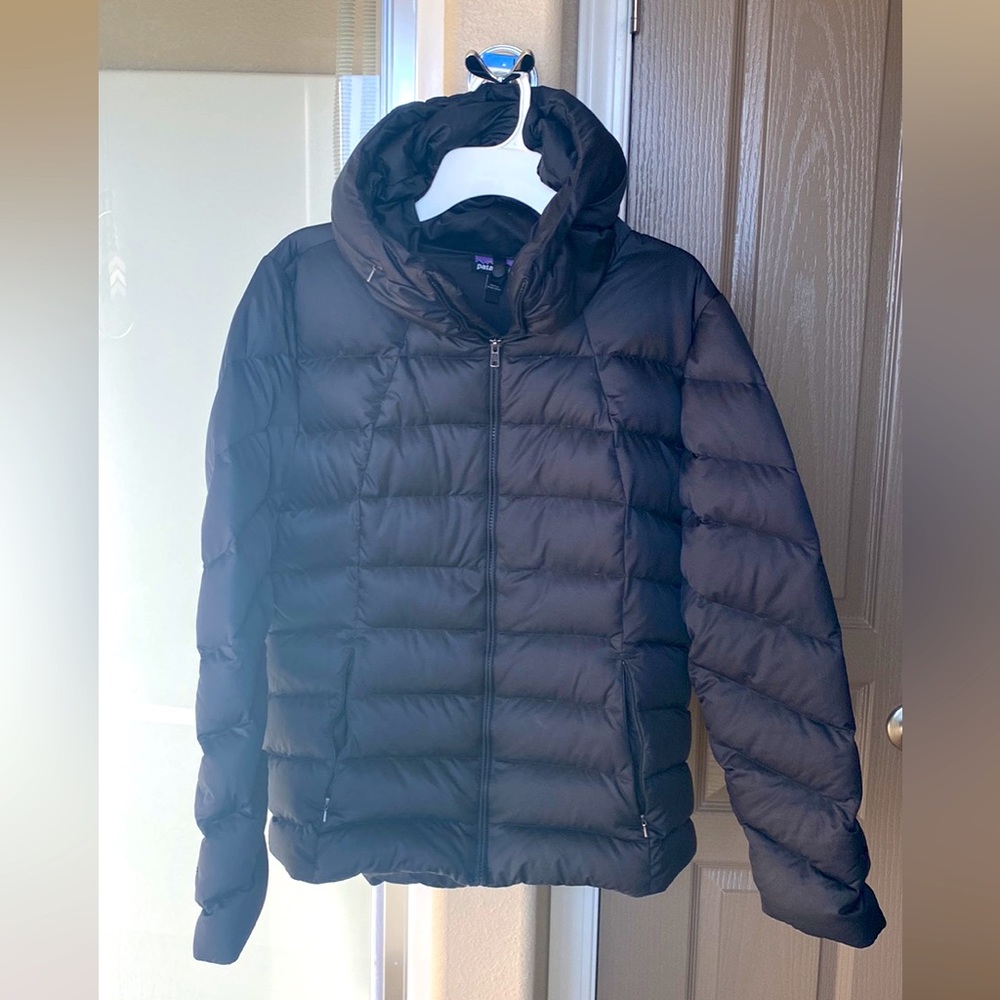 Women’s Patagonia Down Coat XL